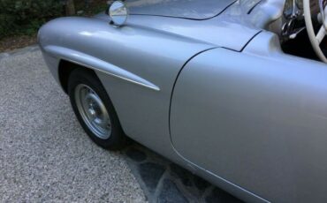 Unknown-190sl-1961-Silver-Red-14