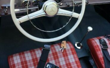 Unknown-190sl-1961-Silver-Red-8