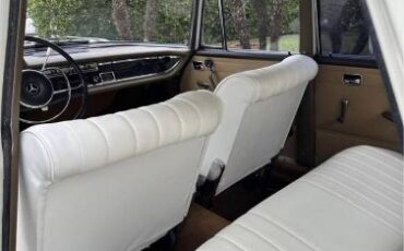 Unknown-200d-1965-White-12