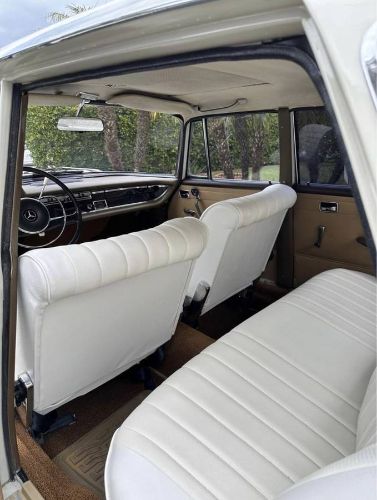 Unknown-200d-1965-White-12