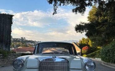 Unknown-200d-1965-White-5