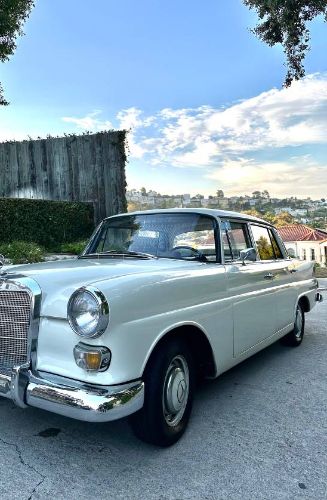 Unknown-200d-1965-White-6