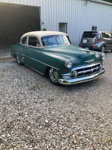 Unknown-210-1953-Green-1