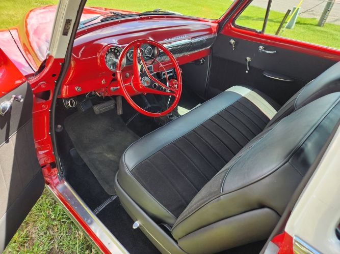 Unknown-210-1953-Red-Black-16