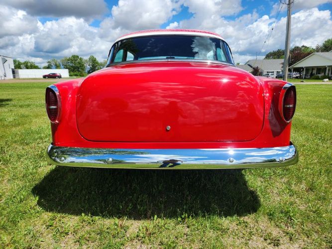 Unknown-210-1953-Red-Black-4