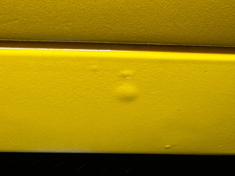 Unknown-210-1953-Yellow-Black-23