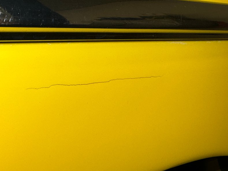 Unknown-210-1953-Yellow-Black-26