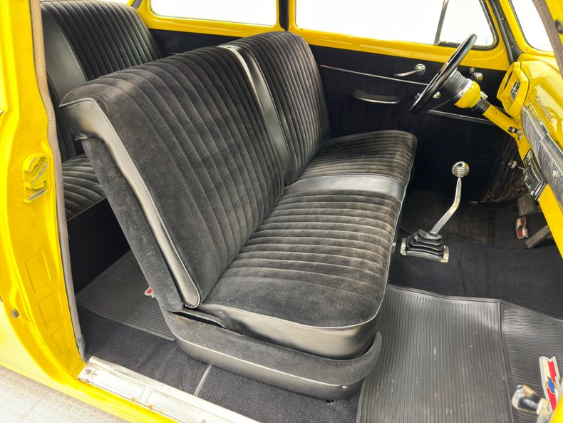 Unknown-210-1953-Yellow-Black-39