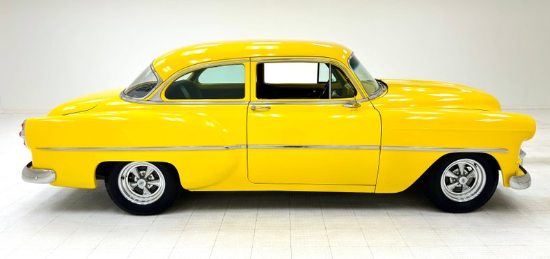 Unknown-210-1953-Yellow-Black-4