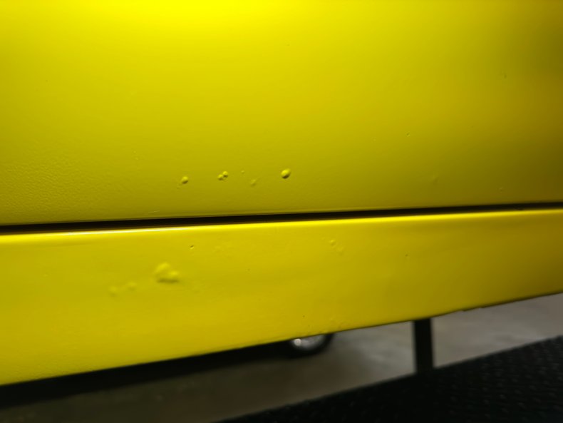 Unknown-210-1953-Yellow-Black-46