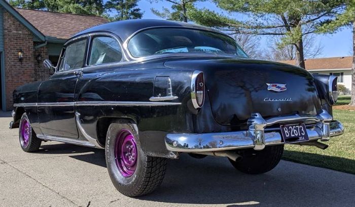 Unknown-210-1954-Black-1