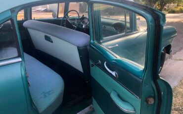 Unknown-210-1955-Green-1
