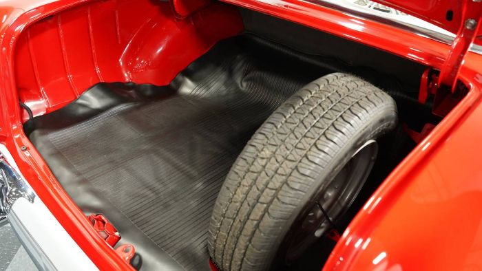 Unknown-210-1955-Red-5