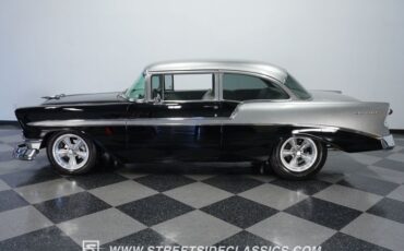 Unknown-210-1956-Black-Gray