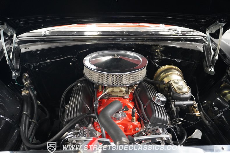 Unknown-210-1956-Black-Red-1
