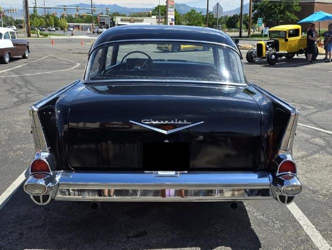 Unknown-210-1957-11