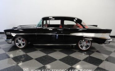 Unknown-210-1957-Black-Black-ampamp-Red
