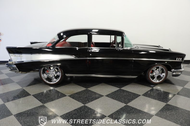 Unknown-210-1957-Black-Black-ampamp-Red-6
