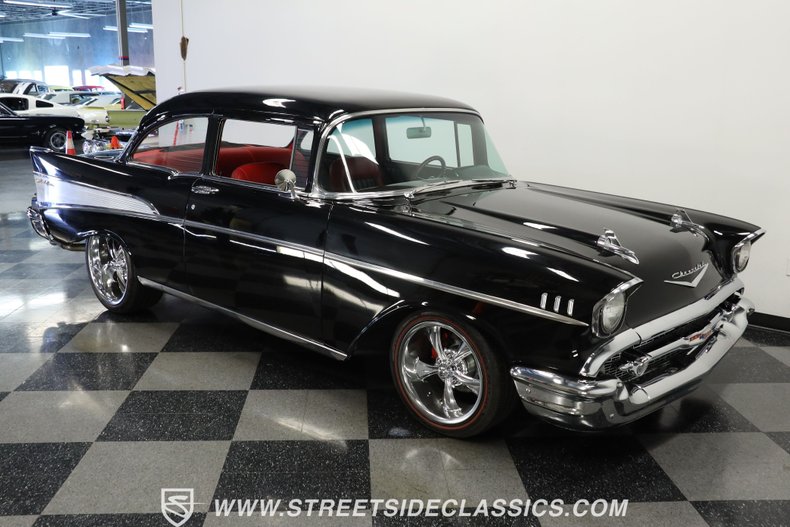 Unknown-210-1957-Black-Black-ampamp-Red-7