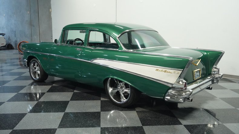Unknown-210-1957-Emerald-Green-Metall-Emerald-Green-15
