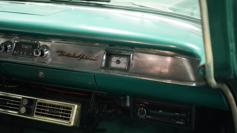 Unknown-210-1957-Emerald-Green-Metall-Emerald-Green-19