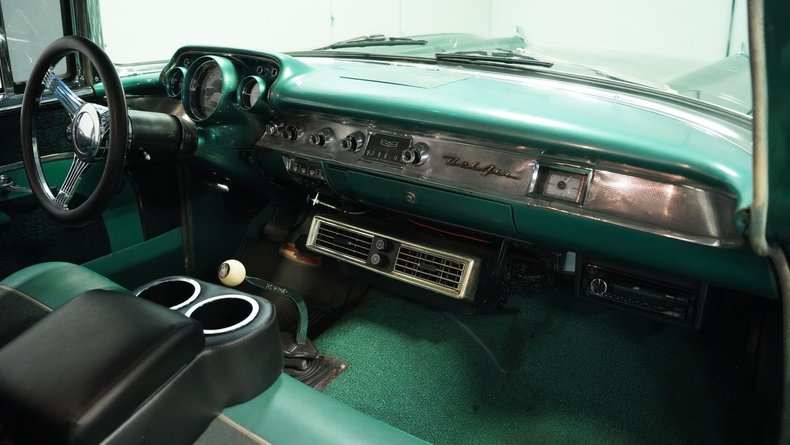 Unknown-210-1957-Emerald-Green-Metall-Emerald-Green-22