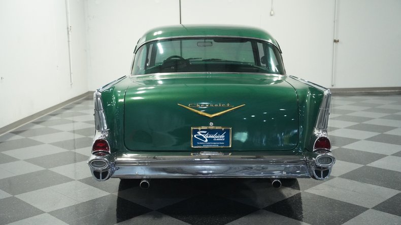 Unknown-210-1957-Emerald-Green-Metall-Emerald-Green-25