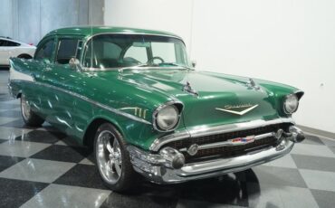Unknown-210-1957-Emerald-Green-Metall-Emerald-Green-30