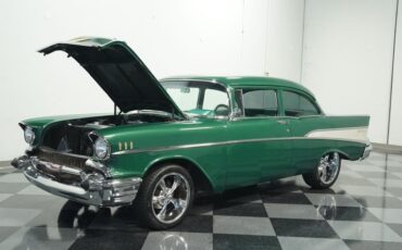 Unknown-210-1957-Emerald-Green-Metall-Emerald-Green-40