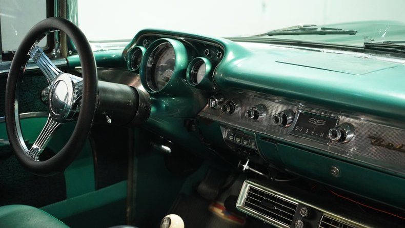 Unknown-210-1957-Emerald-Green-Metall-Emerald-Green-49
