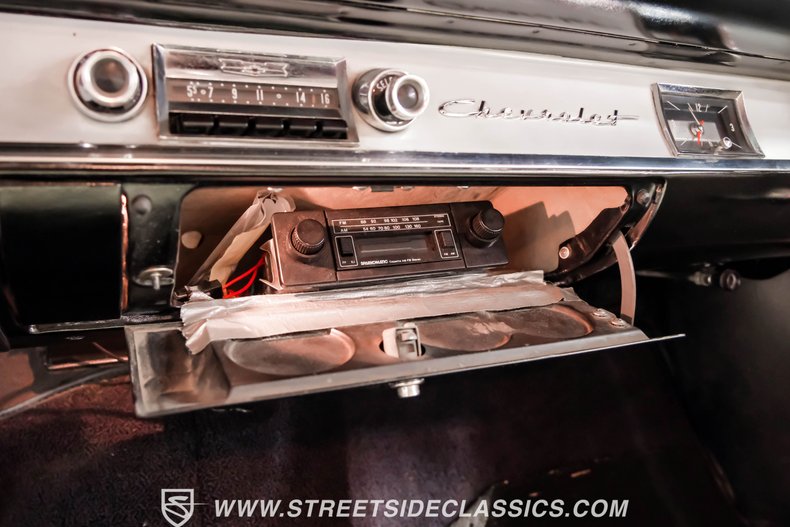 Unknown-210-1957-Matador-Red-Gray-40