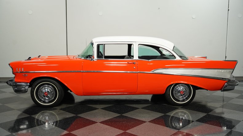 Unknown-210-1957-Orange-Black