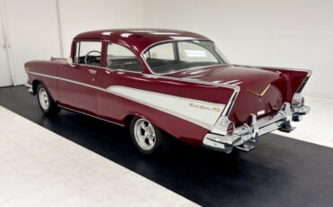 Unknown-210-1957-Ruby-Red-Metallic-Black-18