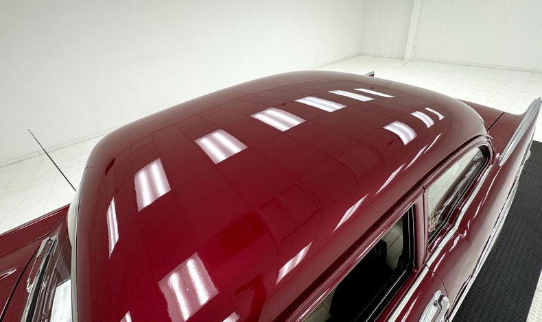 Unknown-210-1957-Ruby-Red-Metallic-Black-19