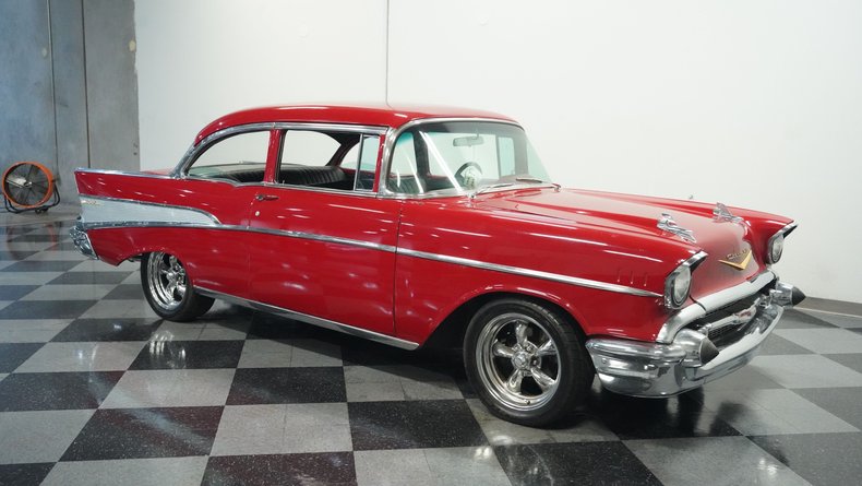 Unknown-210-1957-San-Marino-Red-Black-12