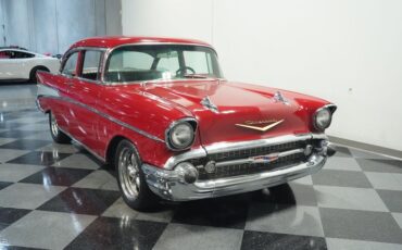 Unknown-210-1957-San-Marino-Red-Black-13