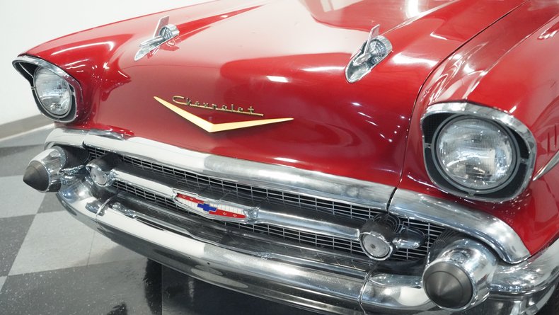 Unknown-210-1957-San-Marino-Red-Black-16
