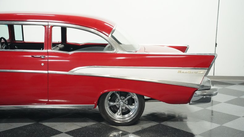 Unknown-210-1957-San-Marino-Red-Black-18