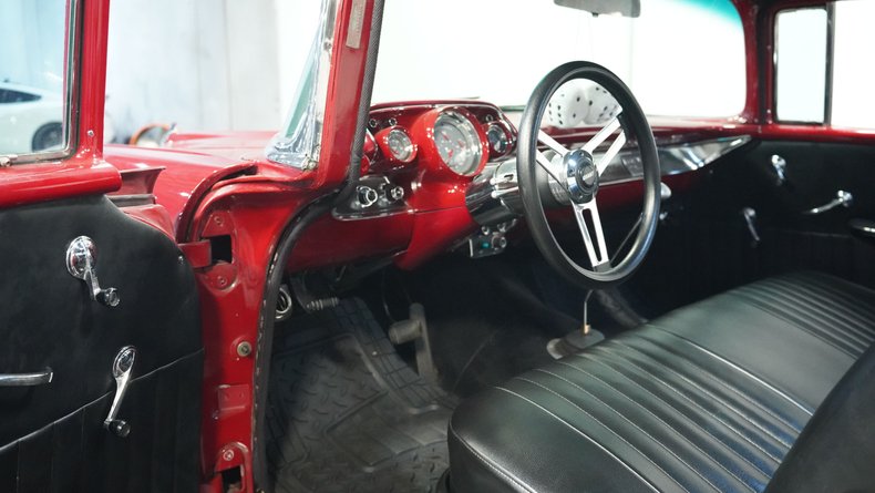 Unknown-210-1957-San-Marino-Red-Black-2