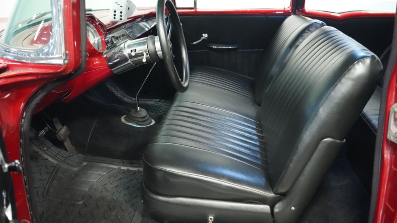 Unknown-210-1957-San-Marino-Red-Black-28