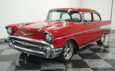 Unknown-210-1957-San-Marino-Red-Black-3