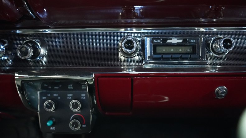 Unknown-210-1957-San-Marino-Red-Black-32