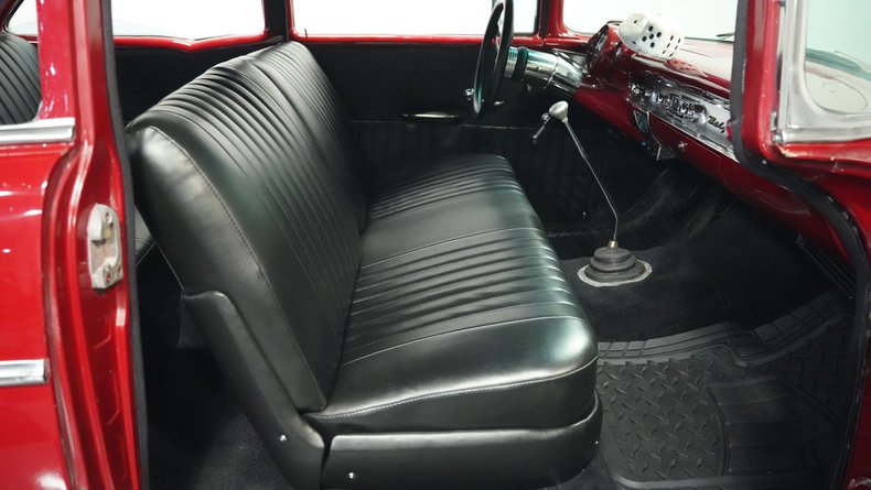 Unknown-210-1957-San-Marino-Red-Black-38