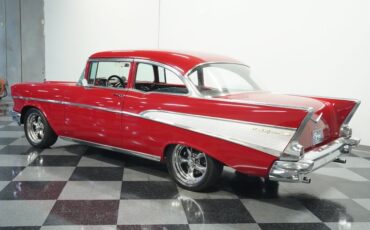 Unknown-210-1957-San-Marino-Red-Black-4