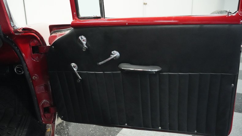 Unknown-210-1957-San-Marino-Red-Black-49