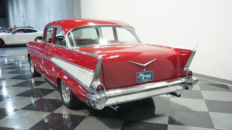 Unknown-210-1957-San-Marino-Red-Black-8