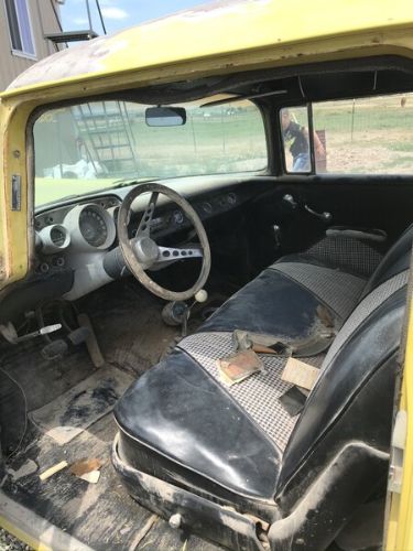 Unknown-210-1957-Yellow-Black-15