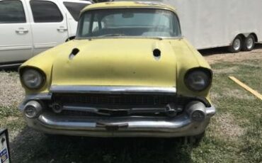 Unknown-210-1957-Yellow-Black-16