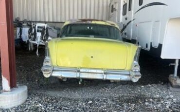 Unknown-210-1957-Yellow-Black-9