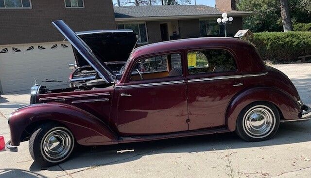 Unknown-220-1952-Red-Leather-2